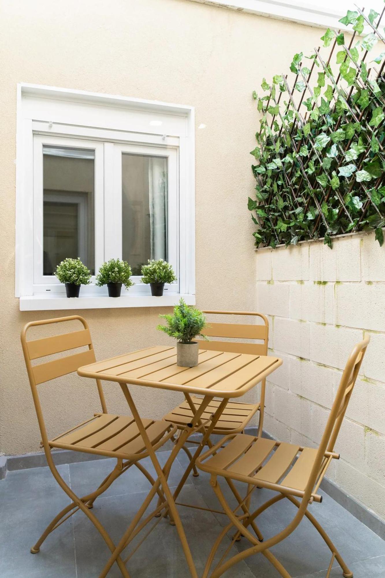 Charming San Isidro Apartment Madrid Exterior photo